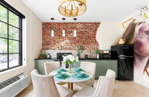 Golden Triangle Apartment | Marissa Napoletano Art Suite 112