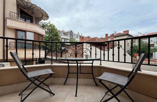 Ruse Center Apartment | MarkApart 3: Apartment in Downtown Ruse