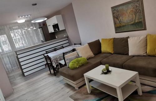 Sliven Apartment | Markoni