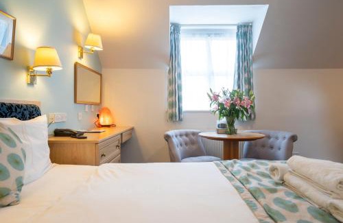 Oxford House | Marlborough House - Guest House