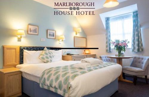 Oxford House | Marlborough House - Guest House