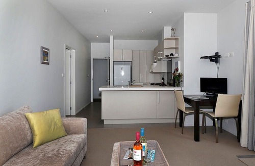 Renwick Apartment | Marlborough Magic Studio - Rapaura Holiday Home