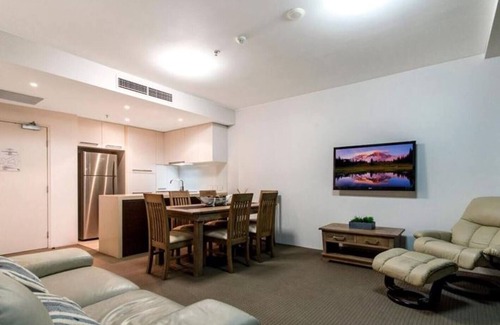 Cairns Central Business District Apartment | Marlin Parade Waterfront Getaway with Rooftop Pool