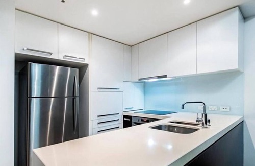 Cairns Central Business District Apartment | Marlin Parade Waterfront Getaway with Rooftop Pool