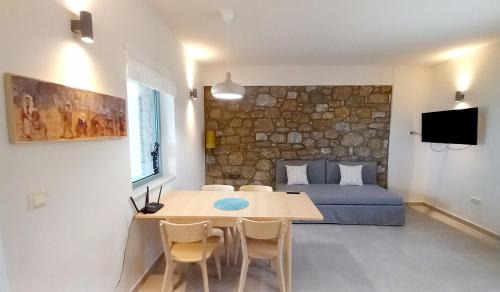 Lefktron Apartment | Marmaras Mani Houses