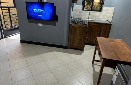 Moshi House | Maro Homestay Sango