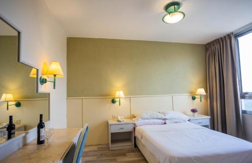 Haifa Hotel | Marom Hotel