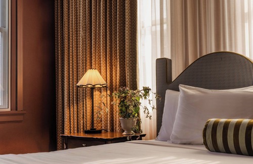 Lower Queen Anne Hotel | MarQueen Hotel