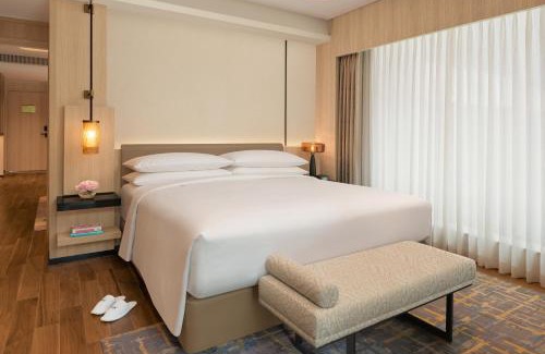 D Souza Layout Hotel | Marriott Executive Apartments Bengaluru UB City