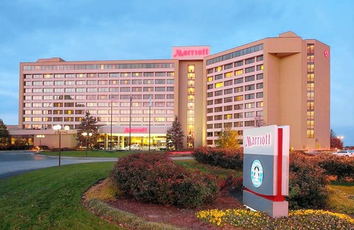 Overland Park Hotel | Marriott Kansas City Overland Park
