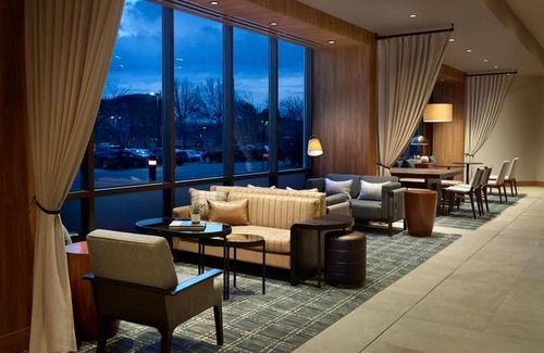 Overland Park Hotel | Marriott Kansas City Overland Park