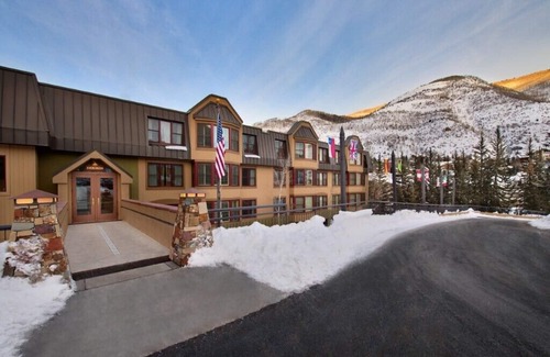 Vail Villa | Marriott Streamside Evergreen Vail, CO 2beds 2 baths April 18- April 21th 2024