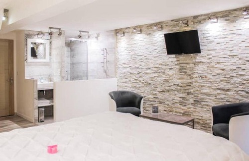 Les Grands Carmes House | Marseillecity - Deluxe Room With Breakfast