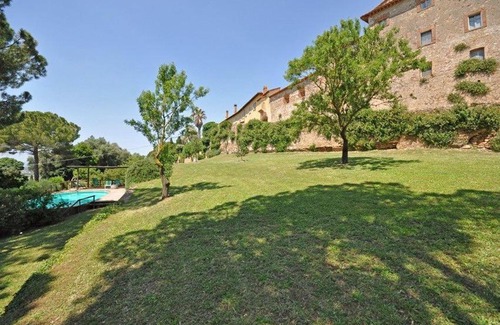 Marsiliana Apartment | Marsiliana Apartment Sleeps 4 Pool WiFi T240288