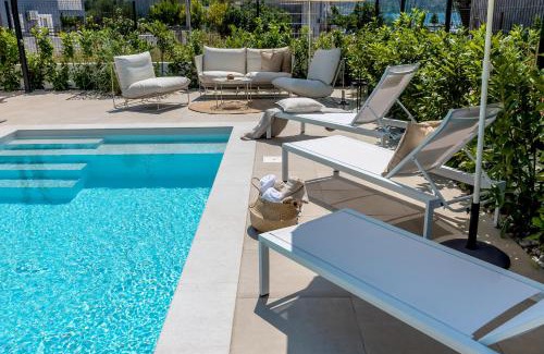 Poljica House | Marula holiday home - with heated pool