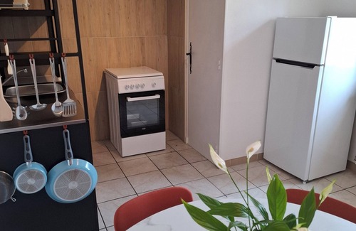 Chambon-sur-Voueize House | Marvelous 2-bedroom house with WiFi in Chambon-sur-Voueize