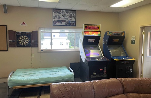 Bessemer House | Marvelous 5-bedroom house in Bessemer on snowmobile/atv trail