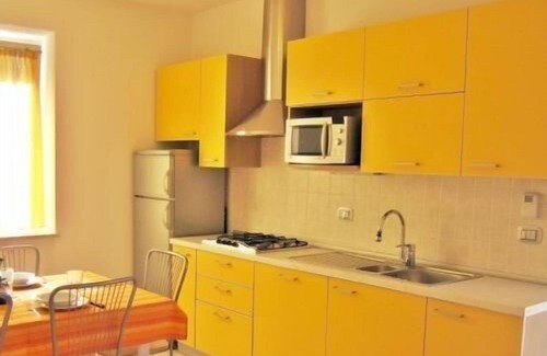 Magugnago Apartment | Mary Apartments with use of swimming pool zona centrale
