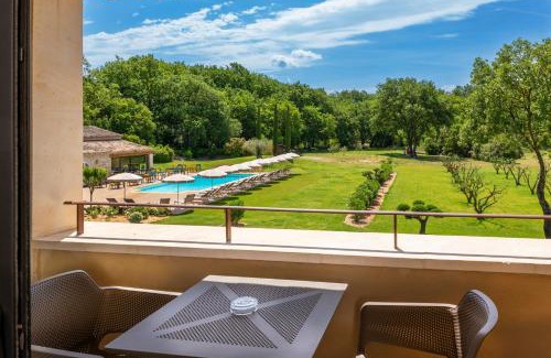Gordes Hotel | Mas De La Senancole & Spa