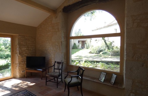 Pern House | Mas du Loup Quercy - beautiful newly renovated 18th century holiday cottage