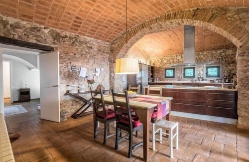 Cabrils Villa | Mas Vives, exclusiva masía del siglo XV