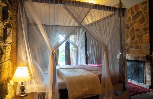 Talek Bed & Breakfast | Masai Manor by Hidden Retreats-Enchanting 5-bedroom