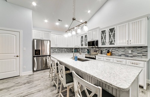 Waverly House | Massive Lake Views & Stunning Sunsets: Waverly Gem