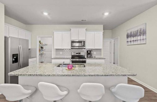 Fort Gordon House | Massive Rental, Sleeps 10, Home Away From Home