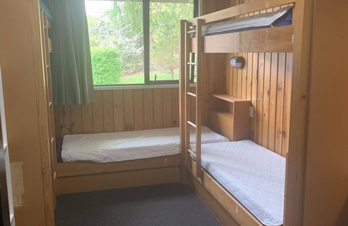 Ohakune Cabin | Massive ski lodge - sleeps up to 40 people