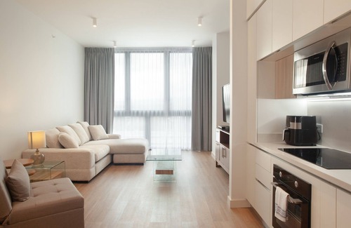 San Antonio de Belen Apartment | Master Suite STD