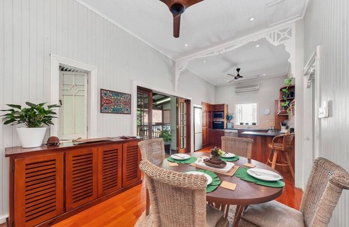 Cairns North House | Masterfully Restored Queenslander Near Esplanade