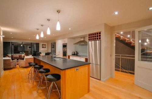 Wanaka House | Mataraki Magic