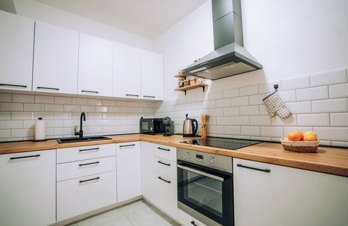 Ohrid Apartment | Matisse Suite Ohrid - Charming apartment with private garage