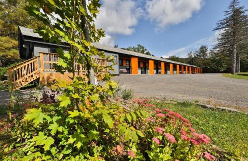 Hunter Hotel | Matterhorns Hunter Lodge