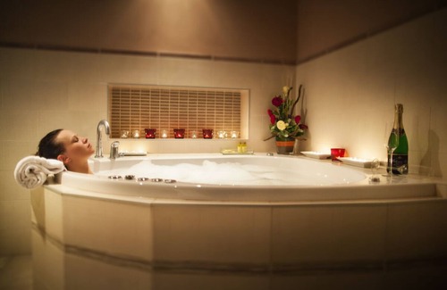 Loucen Hotel | Maximilian Lifestyle Resort