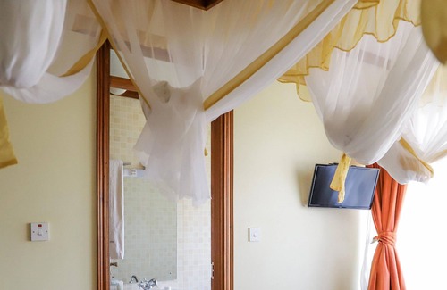 Nanyuki Hotel | Maxoil Hotel