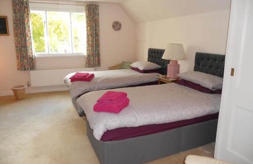 Little Kimble Bed & Breakfast | Mayertorne Cottage