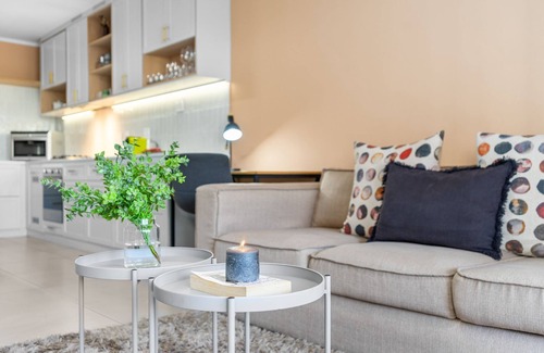 Century City Apartment | Mayfair Luxury 212 - Two Bedroom Apartment, Sleeps 4