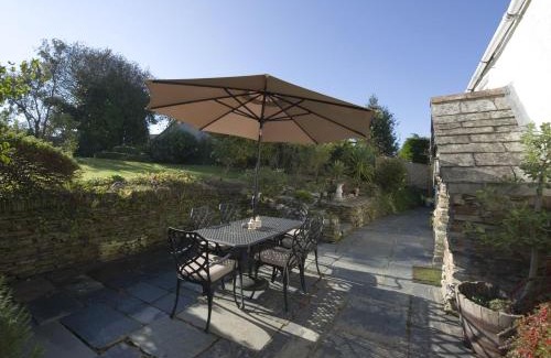 St Issey House | Mays Cottage