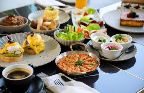 Doha Hotel | Maysan Doha, LXR Hotels & Resorts