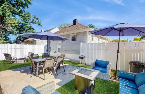 Michigan City House | MC Beach Getaway