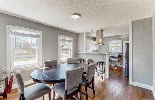 Michigan City House | MC Beach Getaway