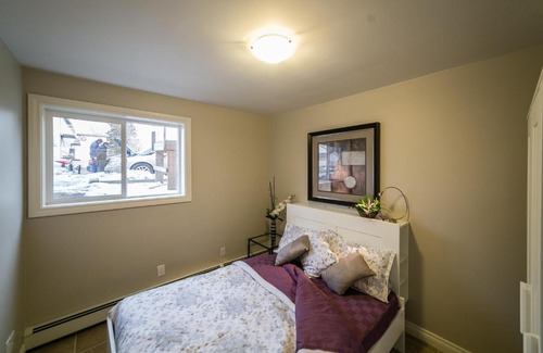 Jasper Place Apartment | Mckinnon Pointe #104