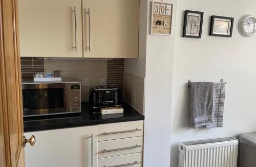 Berwick-upon-Tweed Apartment | Me and You Sleeps 2 - Central Apartment in Berwick Northumberland