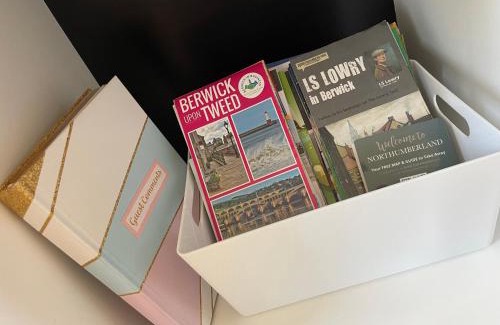 Berwick-upon-Tweed Apartment | Me and You Sleeps 2 - Central Apartment in Berwick Northumberland