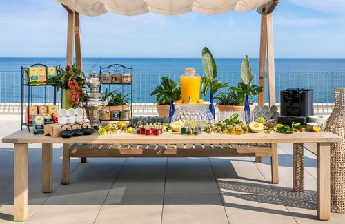 Passeig Maritim Hotel | ME Sitges Terramar