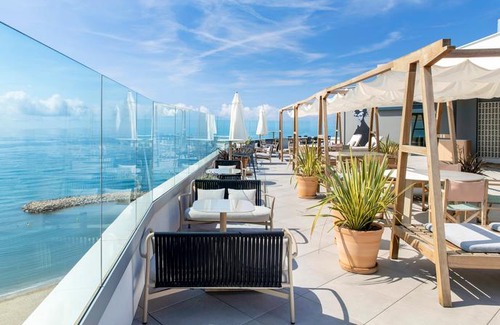 Passeig Maritim Hotel | ME Sitges Terramar