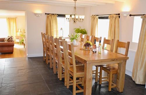 Kingsbridge House | Meadow Mews