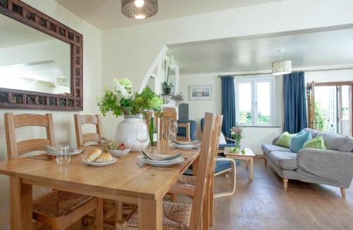 Clyst Saint George House | Meadow Pit Cottage