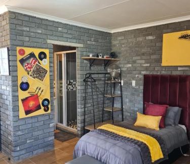 Wakkerstroom Apartment | Meadow View Retro Accommodation